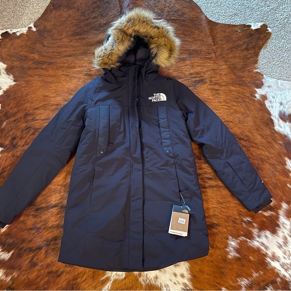 NWT The North Face Women’s New Outerboroughs Parka - Picture 1 of 11